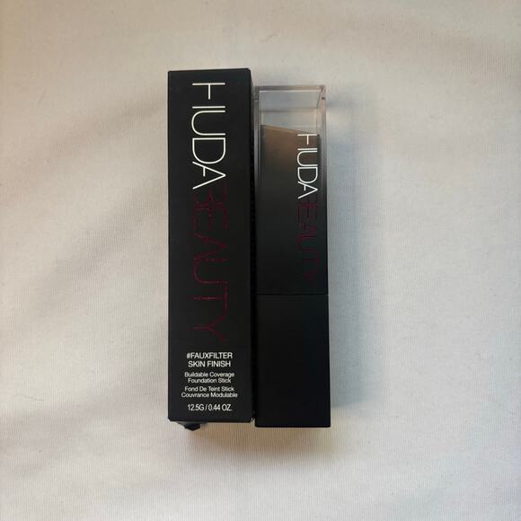 Huda Beauty Fauxfilter Luminous Matte Full Cov Foundation 245B PEACHES N CREAM - Picture 2 of 3